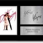HWC Trading A4 Patrick Swayze & Jennifer Grey Dirty Dancing Cadeaux Imprimé Signé Autographe Photo pour les fans de cinéma – A4
